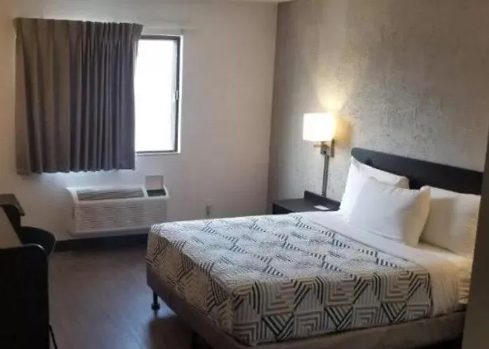 Hotel 6-elk Grove Village, Il - O'hare Elk Grove Village