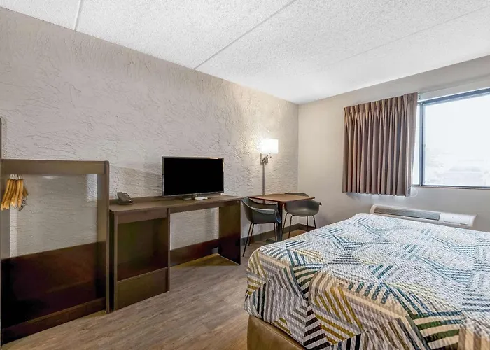 6-elk Grove Village, Il - O'hare Elk Grove Village