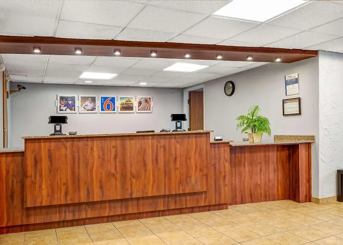6-elk Grove Village, Il - O'hare