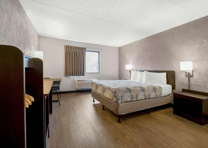 6-elk Grove Village, Il - O'hare 2* Elk Grove Village